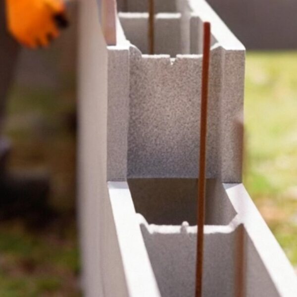 Bloc_beton_a_bancher